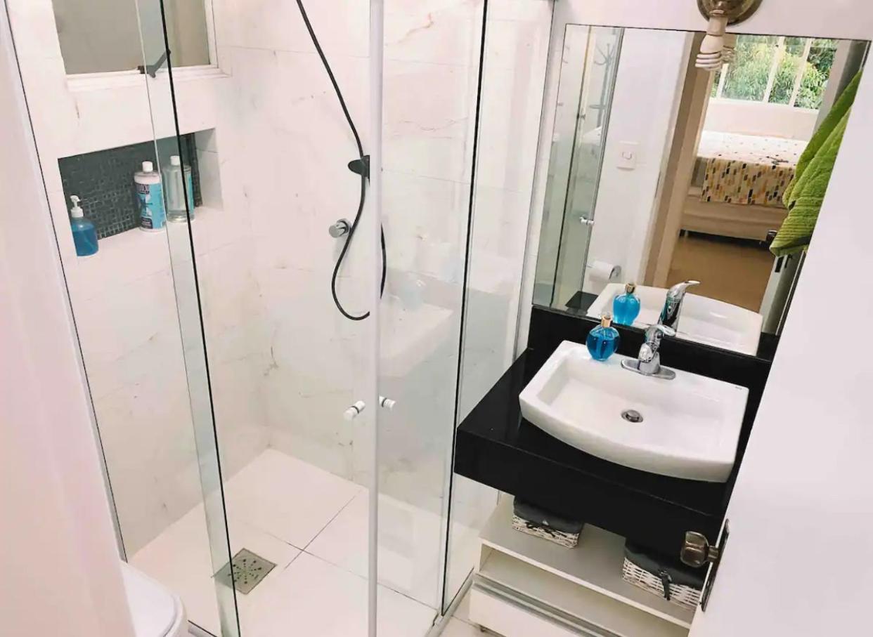 Apartamento Apto Em Jurere Para Ate 4 Pessoas A 200m Da Praia Florianópolis